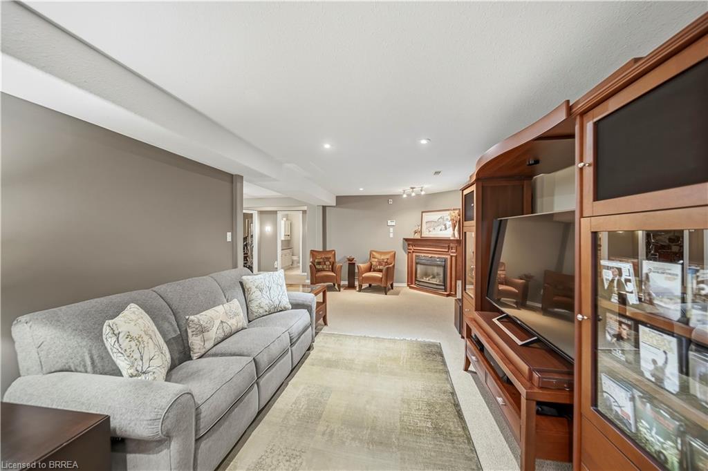 79 Court Drive Property Photo 23