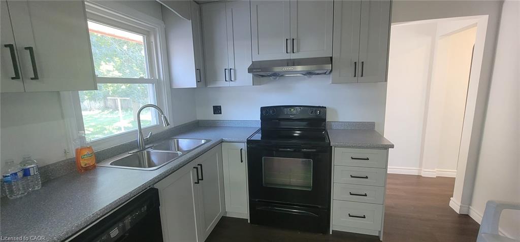 51 Joseph Street Property Photo 8
