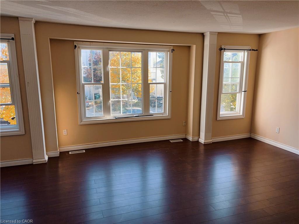 659 Basswood Street Property Photo 9