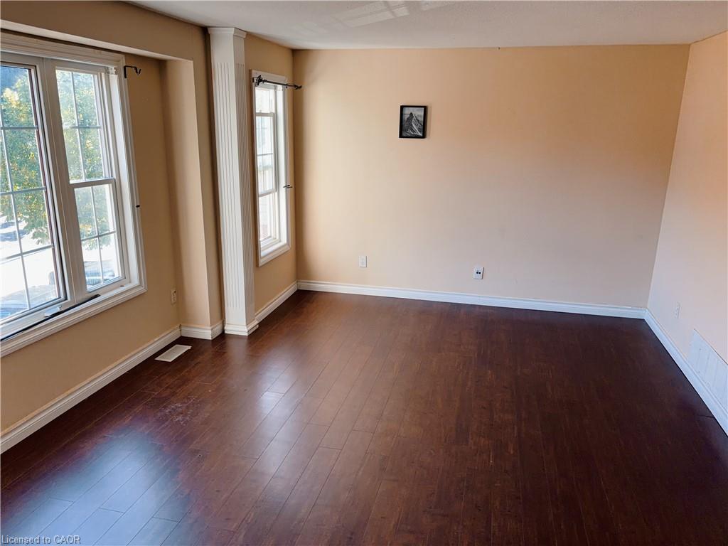 659 Basswood Street Property Photo 11