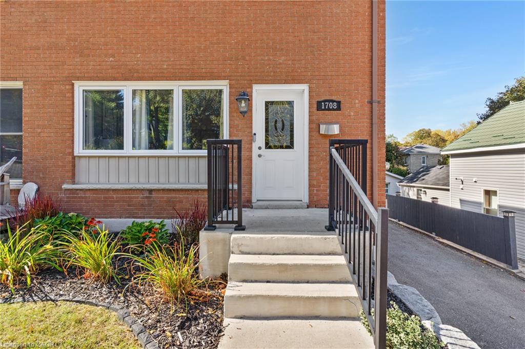 1708 Franklin Boulevard Property Photo 2