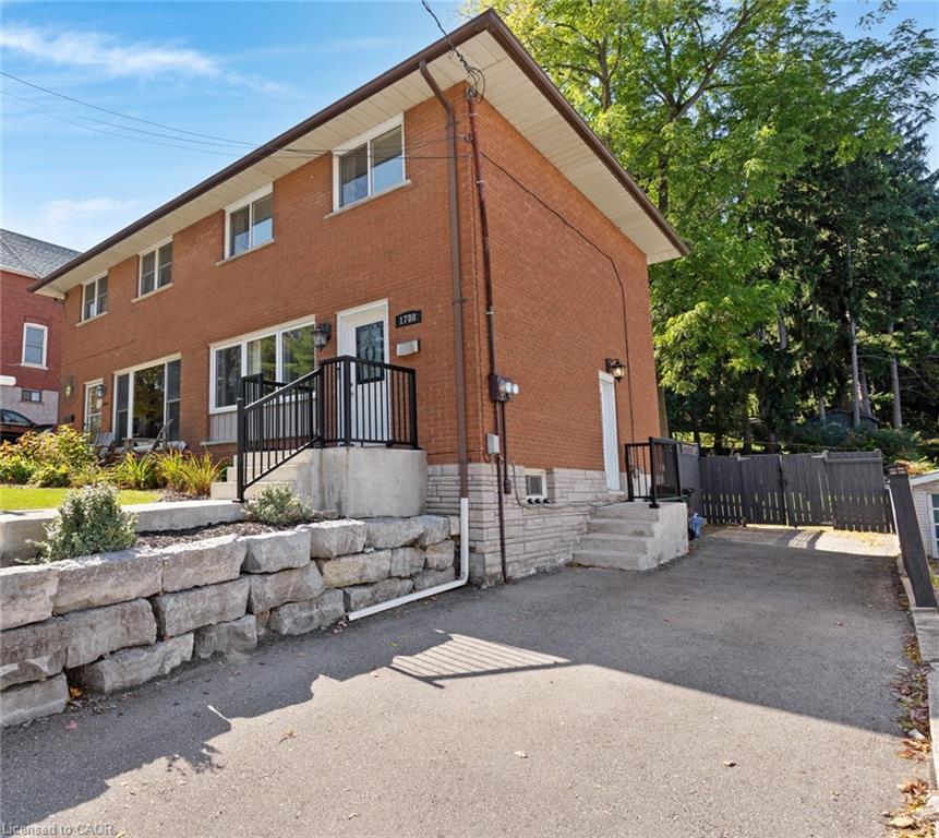 1708 Franklin Boulevard Property Photo 3