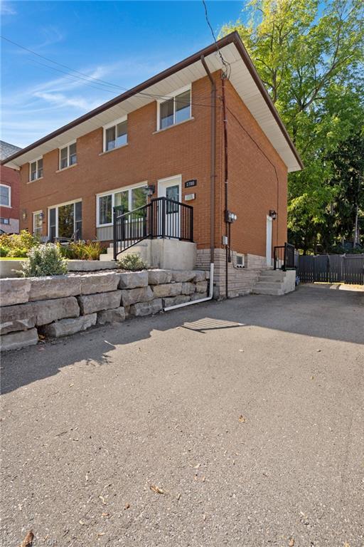 1708 Franklin Boulevard Property Photo 4