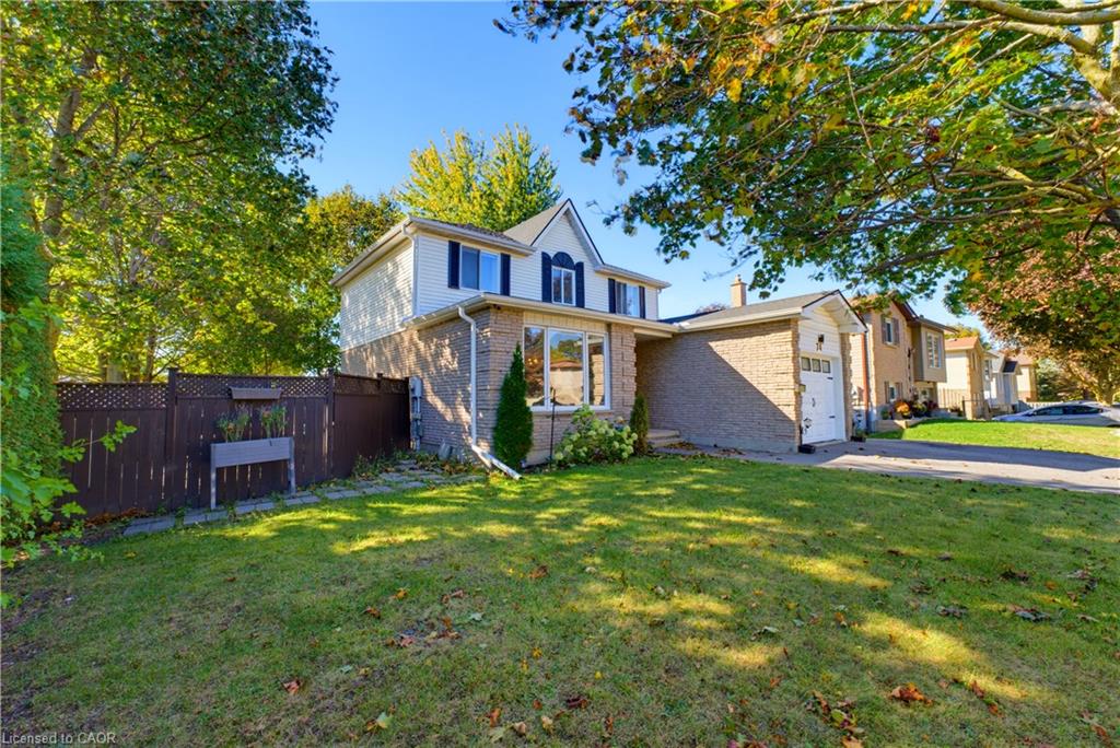 74 Stirling Macgregor Drive Property Photo 3