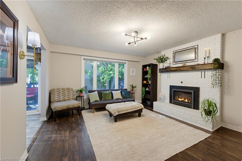 74 Stirling Macgregor Drive Property Photo 10