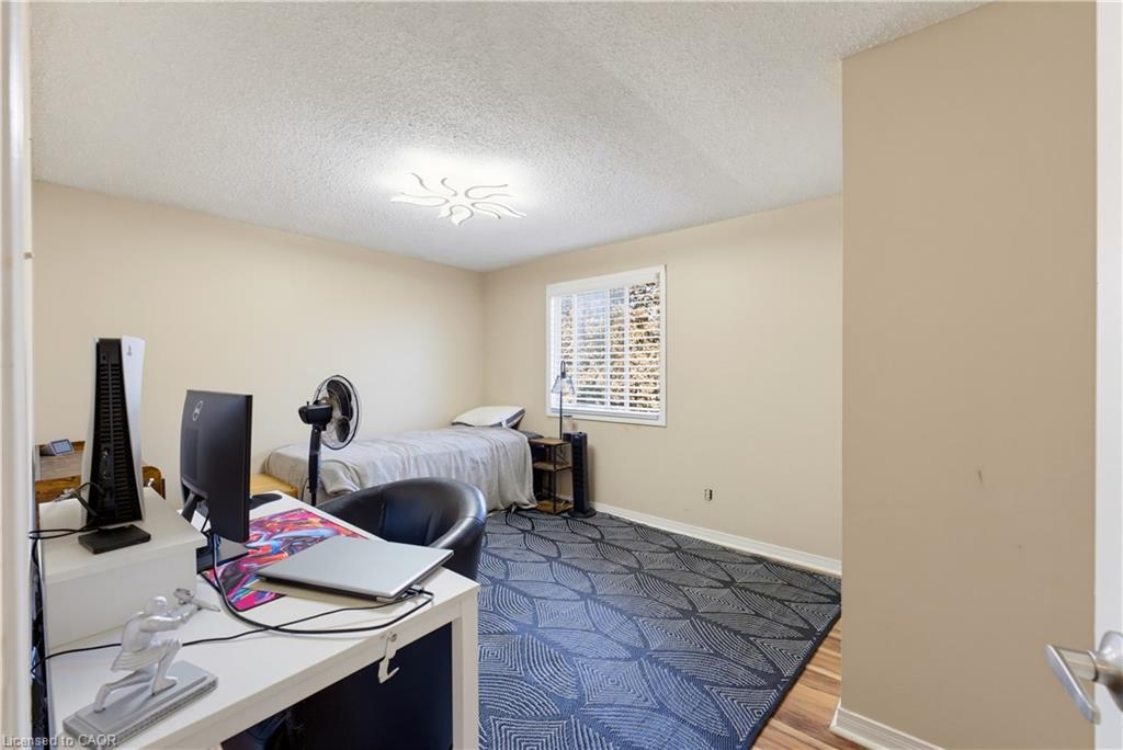 74 Stirling Macgregor Drive Property Photo 16