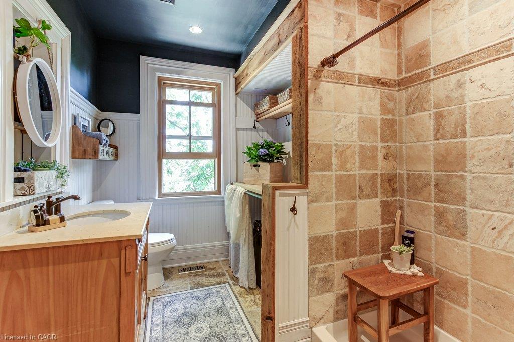 2108 Westbrook Road Property Photo 8