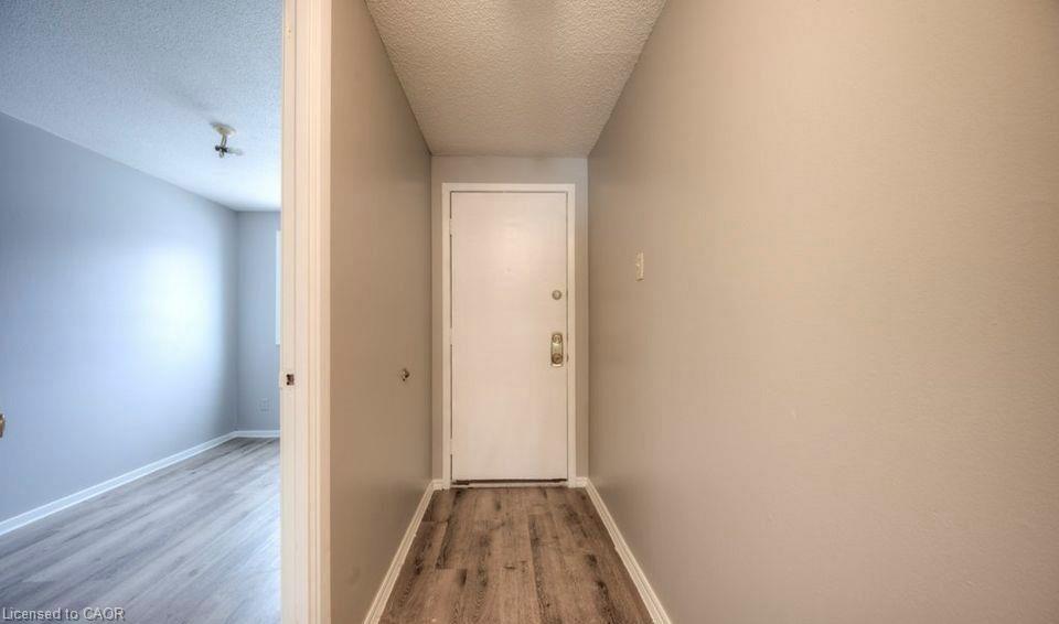 3-1200 Courtland Avenue Property Photo 5