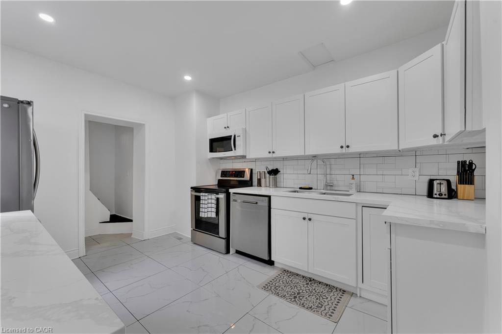 237 West Avenue N Property Photo 8