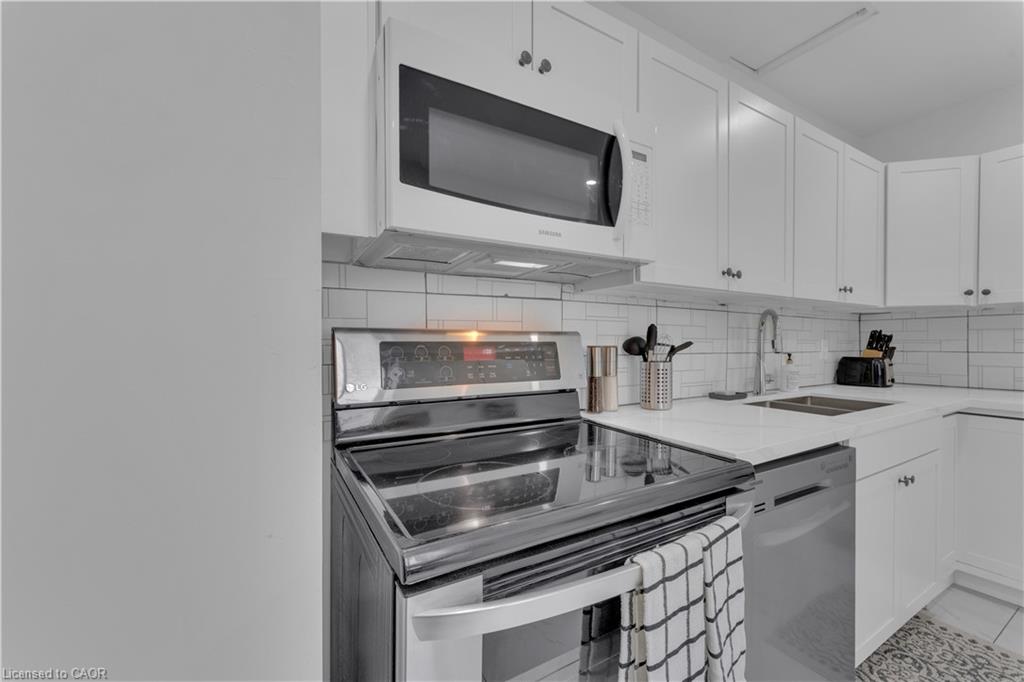 237 West Avenue N Property Photo 10