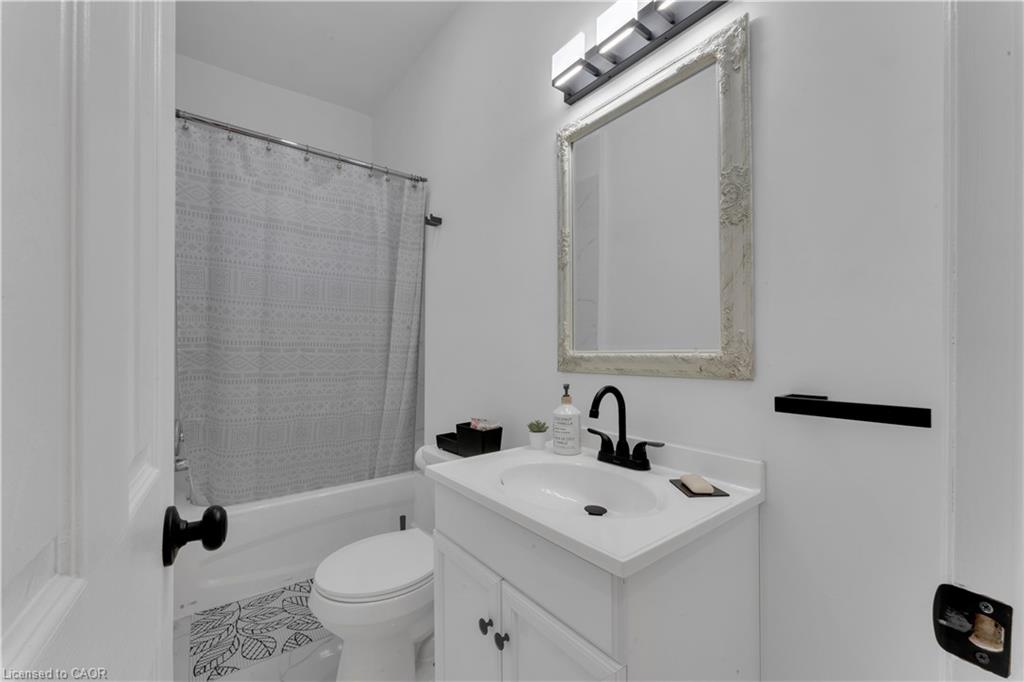 237 West Avenue N Property Photo 32