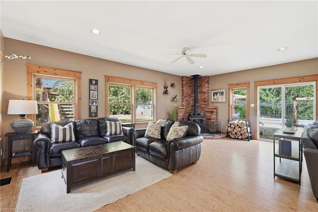 5849 Fifth Line Property Photo 11
