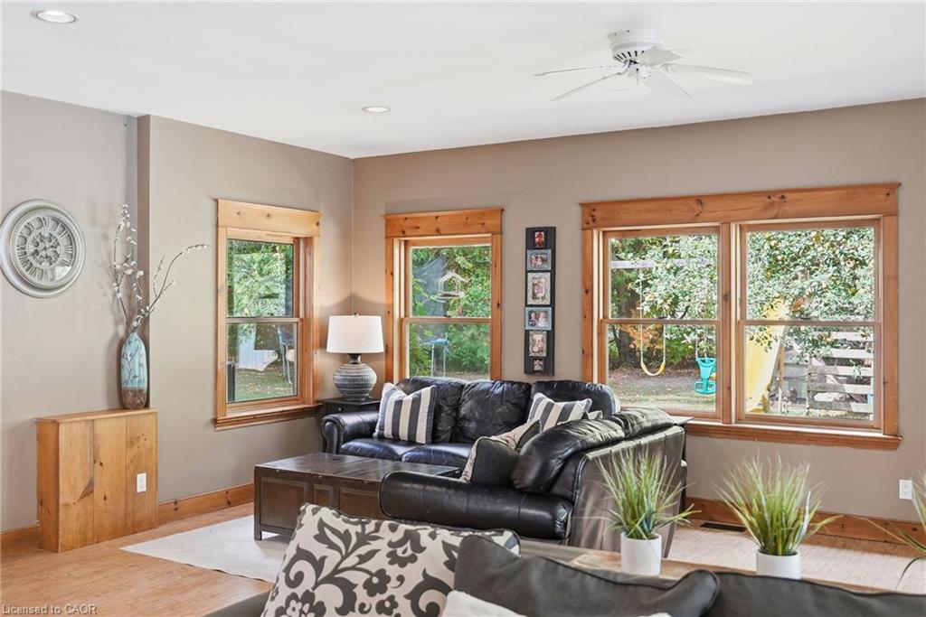 5849 Fifth Line Property Photo 13