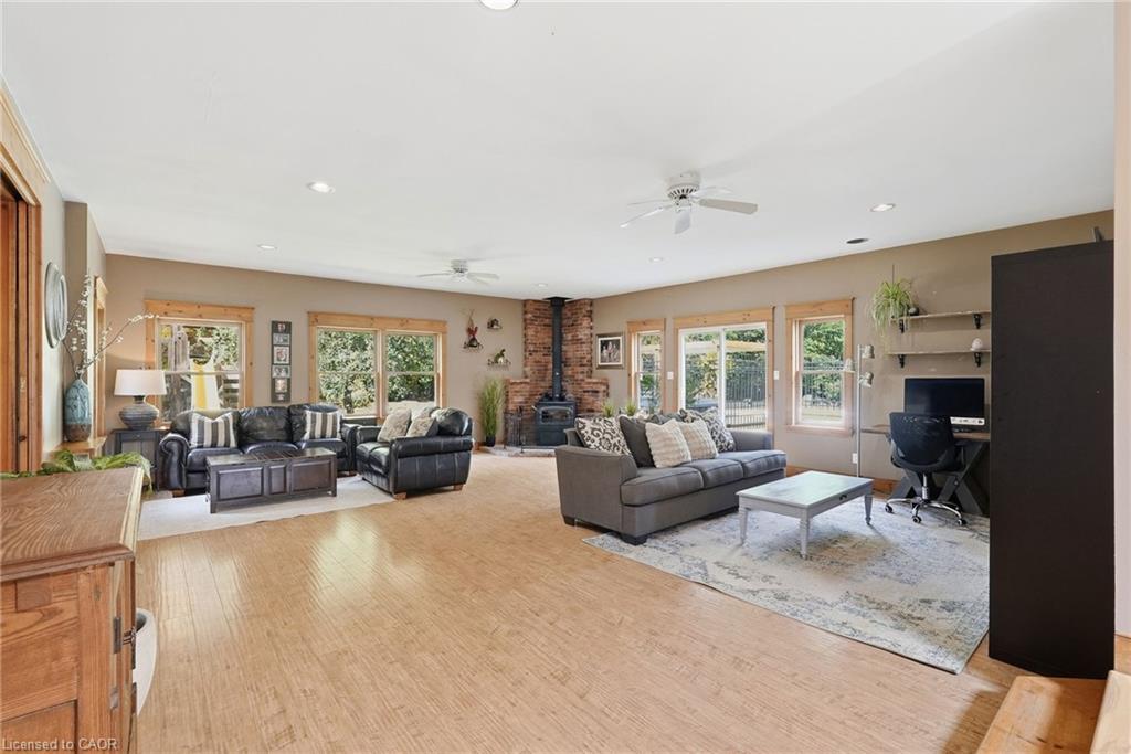 5849 Fifth Line Property Photo 14