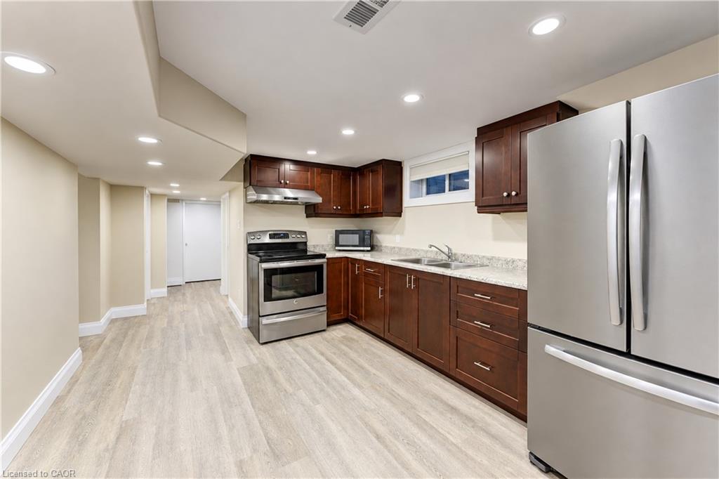 87 Bond Street Property Photo 28