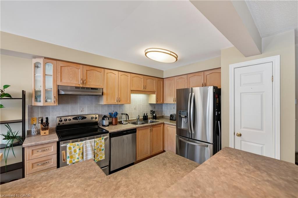 11 Elderberry Avenue Property Photo 17
