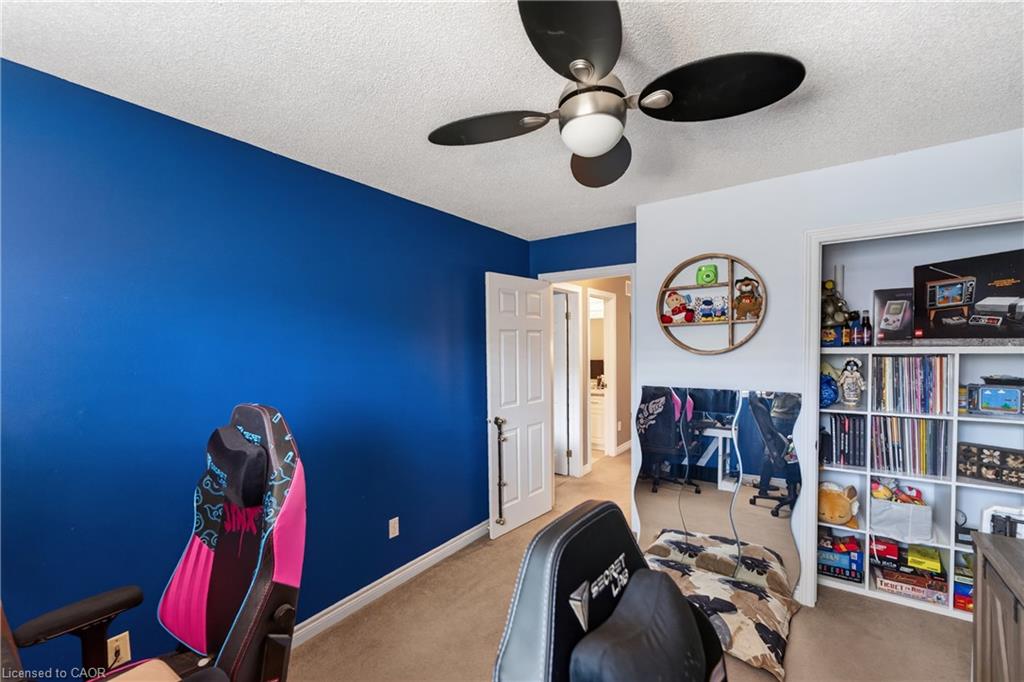 11 Elderberry Avenue Property Photo 23
