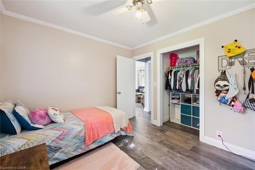 15 Emma Street Property Photo 11