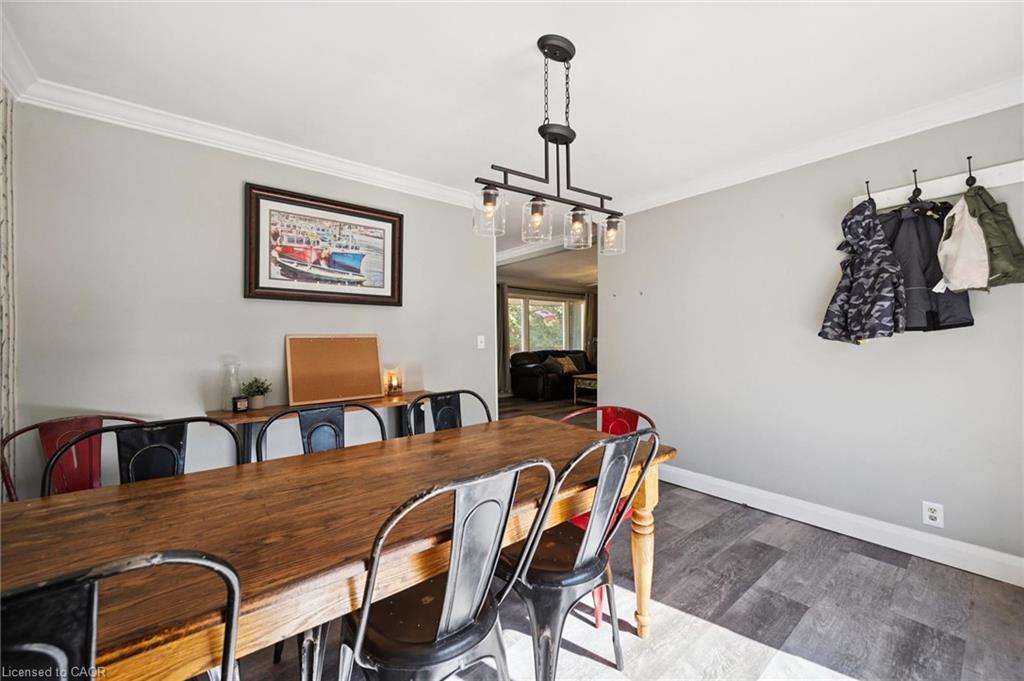 15 Emma Street Property Photo 16