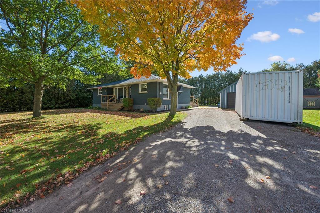 15 Emma Street Property Photo 41