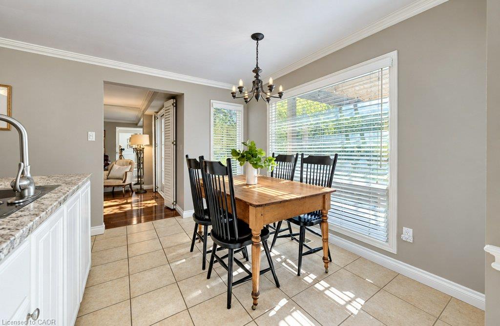 469 Westvale Drive Property Photo 10
