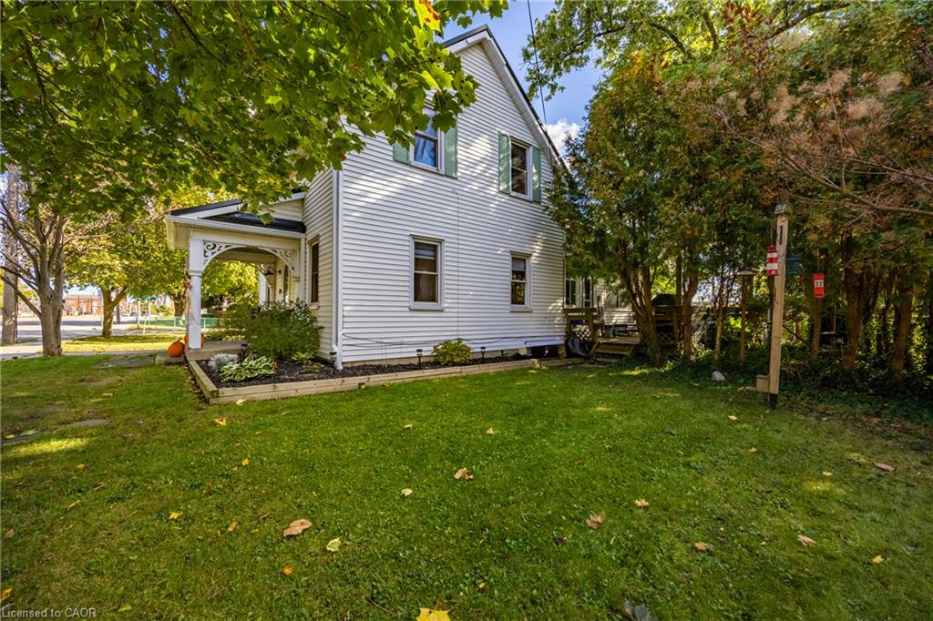 2018 Main Street S Property Photo 3
