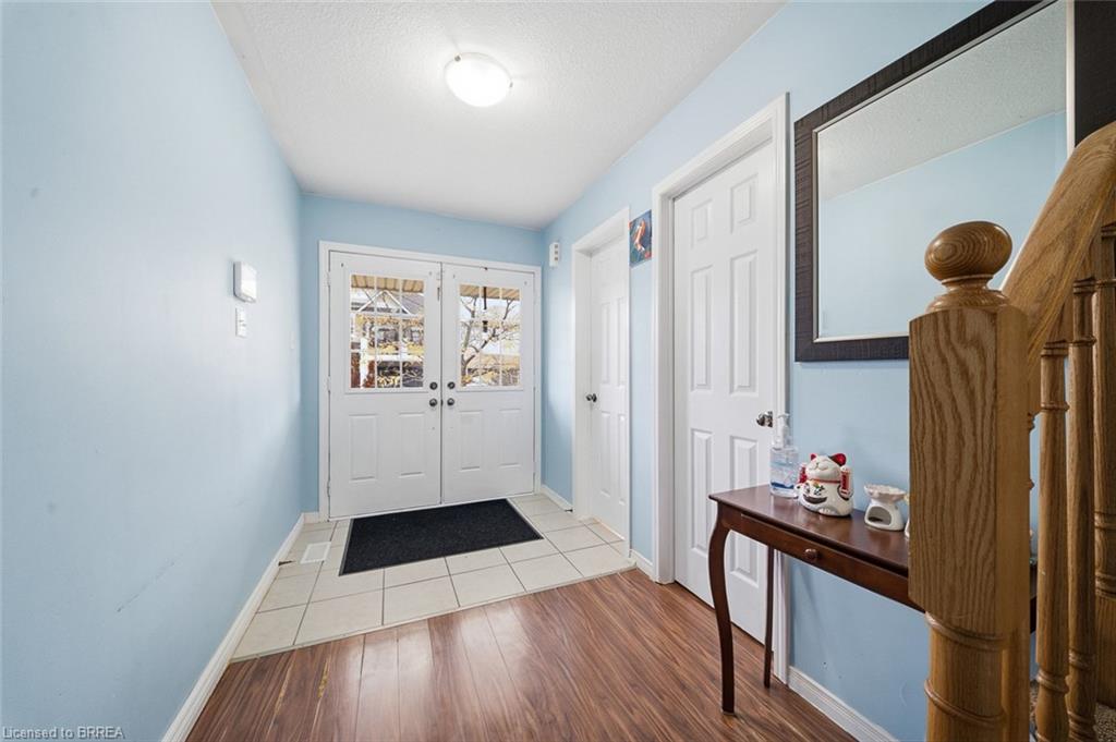 4 English Lane Property Photo 4