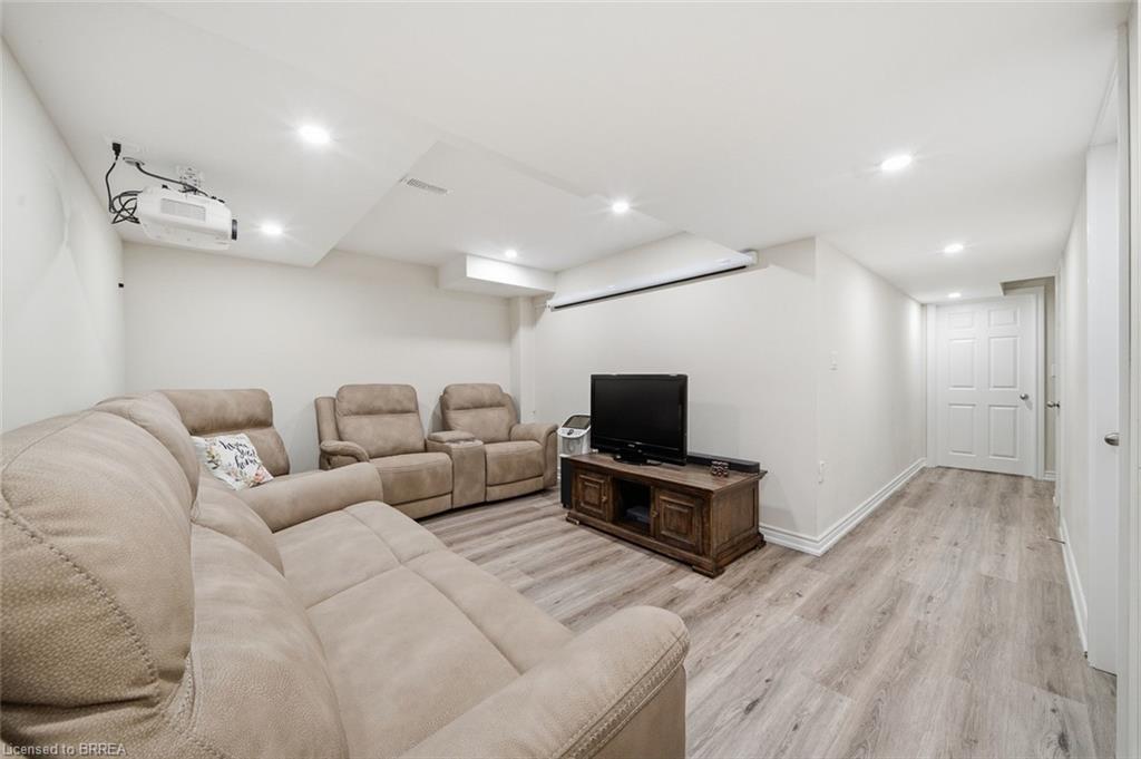 4 English Lane Property Photo 30