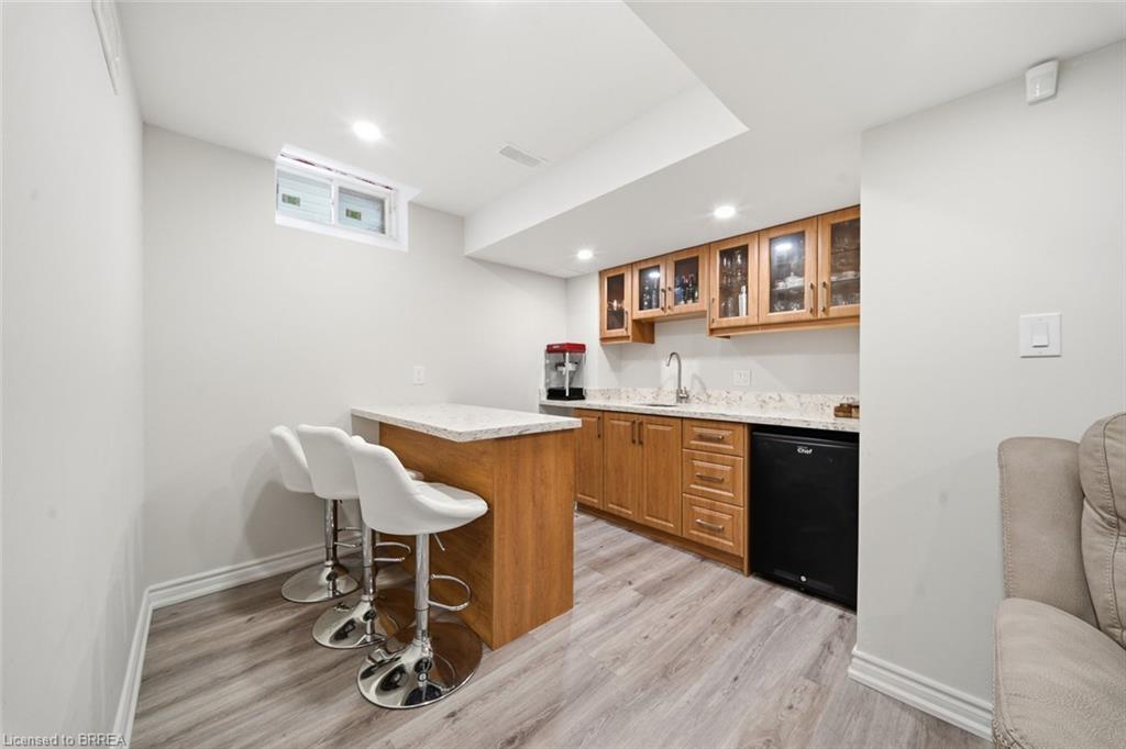 4 English Lane Property Photo 31