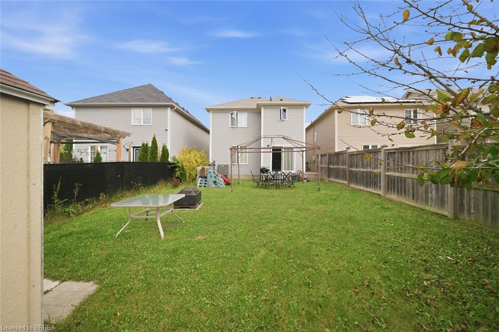 4 English Lane Property Photo 43