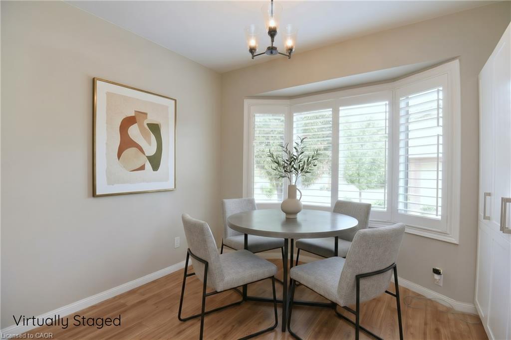 157 Silverbirch Boulevard Property Photo 7