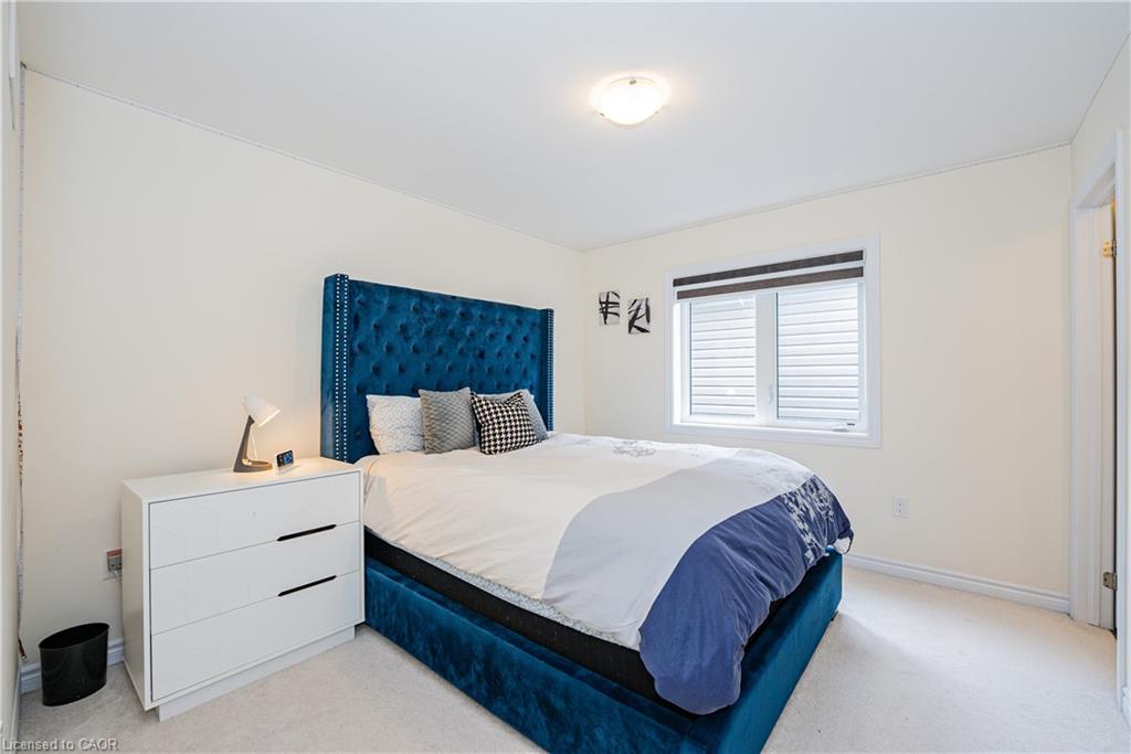 22 Oaktree Drive Property Photo 29