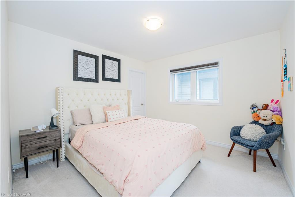 22 Oaktree Drive Property Photo 31