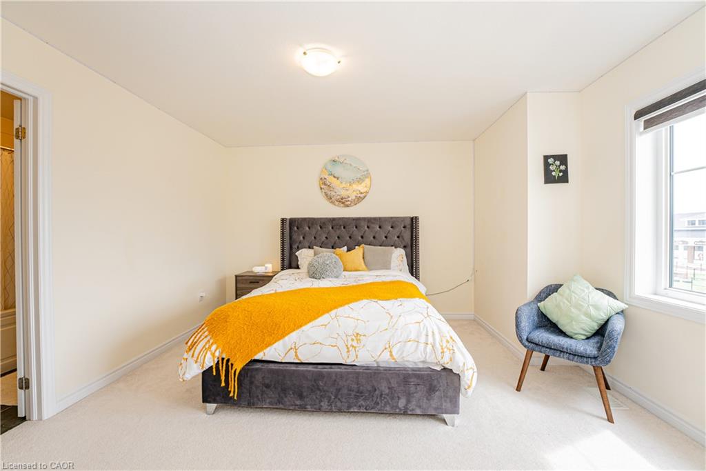 22 Oaktree Drive Property Photo 37