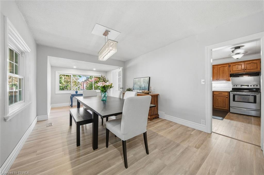 144 St George Street Property Photo 4