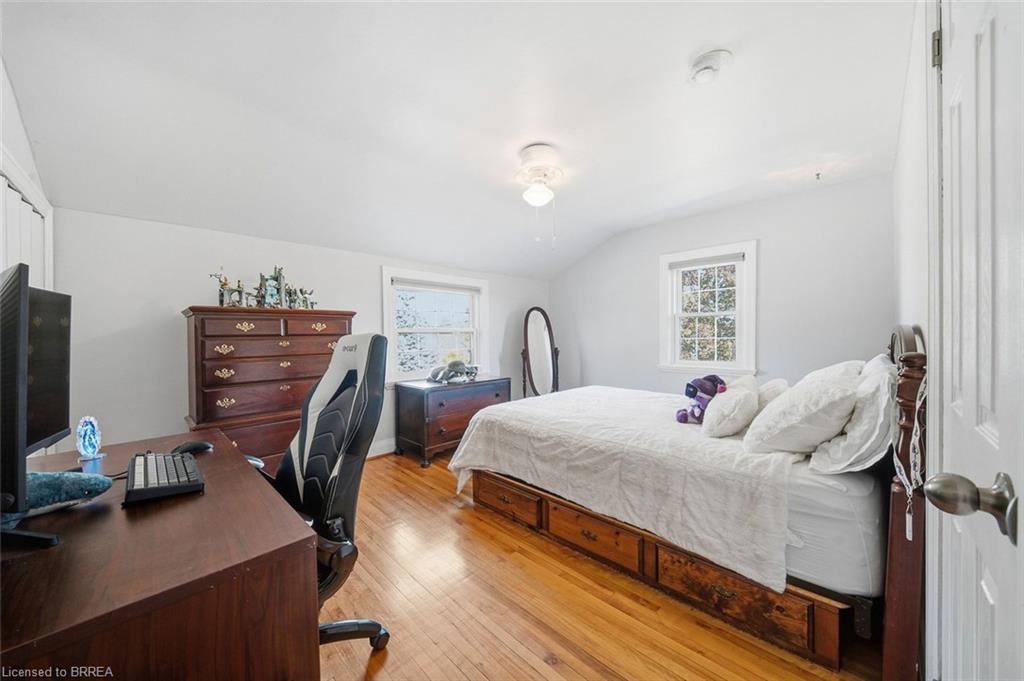 144 St George Street Property Photo 19