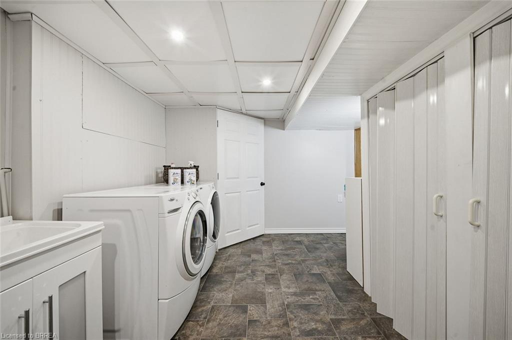 144 St George Street Property Photo 24
