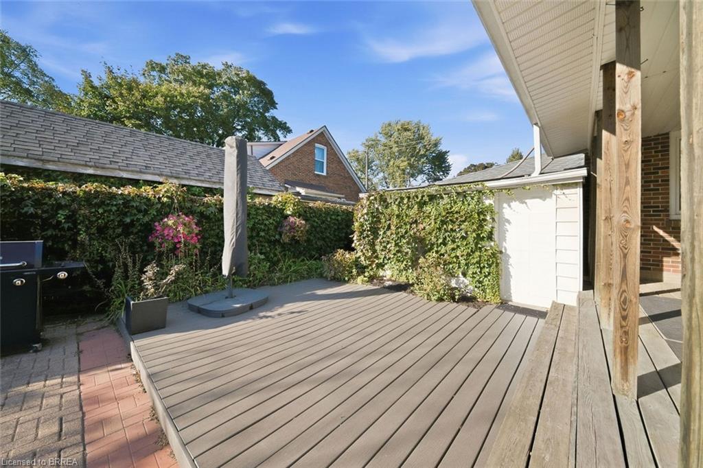 144 St George Street Property Photo 37