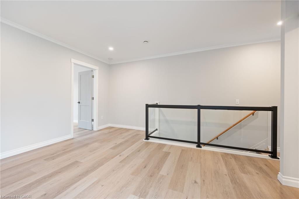 345 Macnab Street N Property Photo 1