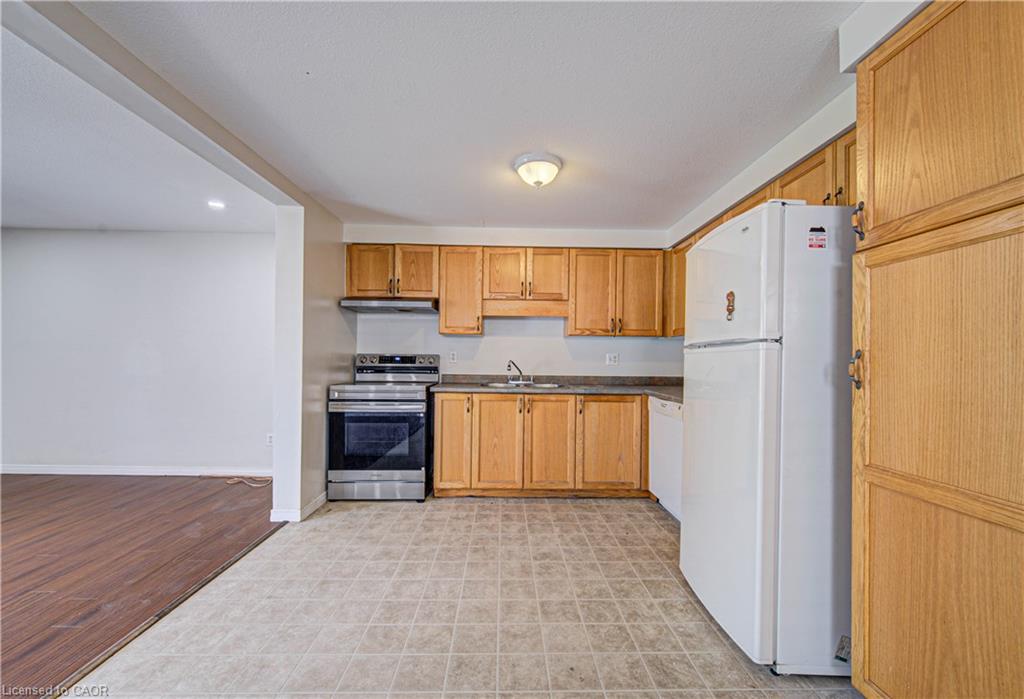 155 Highbrook Street Property Photo 8