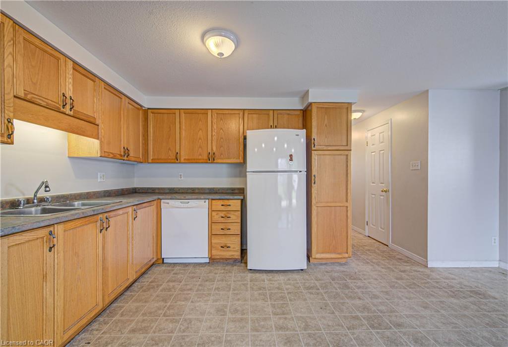 155 Highbrook Street Property Photo 11