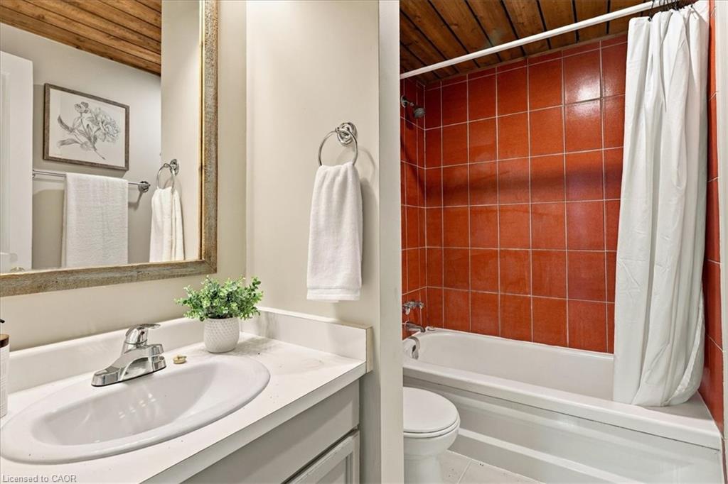 162 Church Street Property Photo 14
