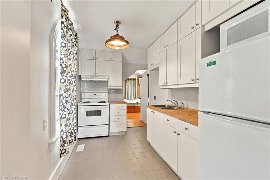 162 Church Street Property Photo 34