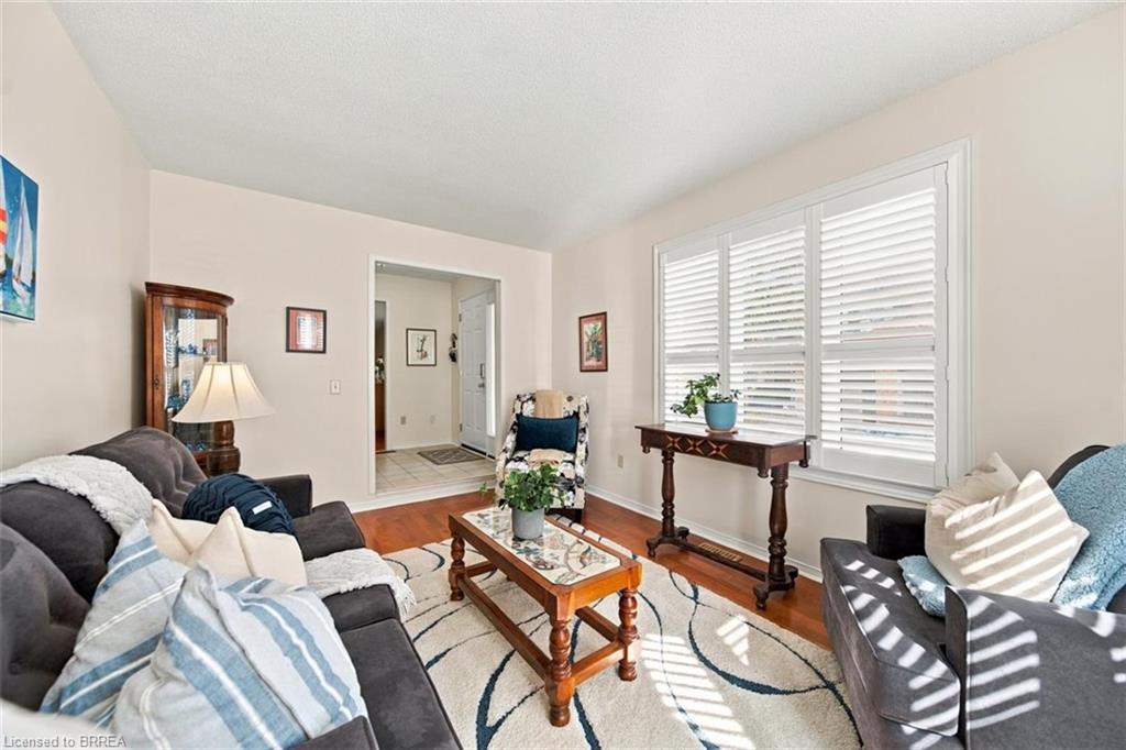 68-11 Pirie Drive Property Photo 8