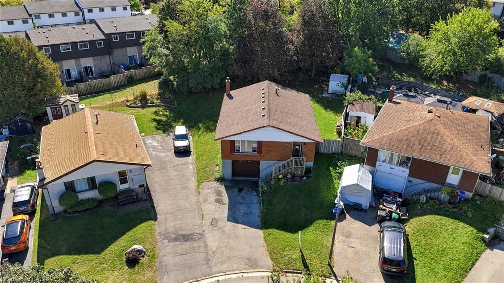 135 Cedarhill Crescent Property Photo 31