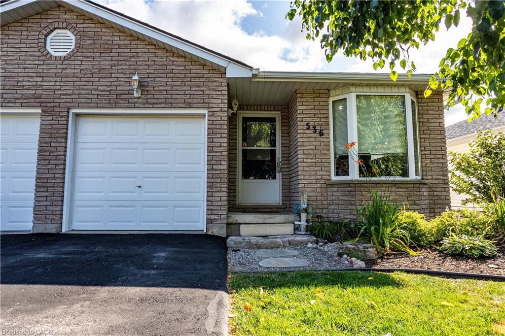 536 St Andrew Street Property Photo 1