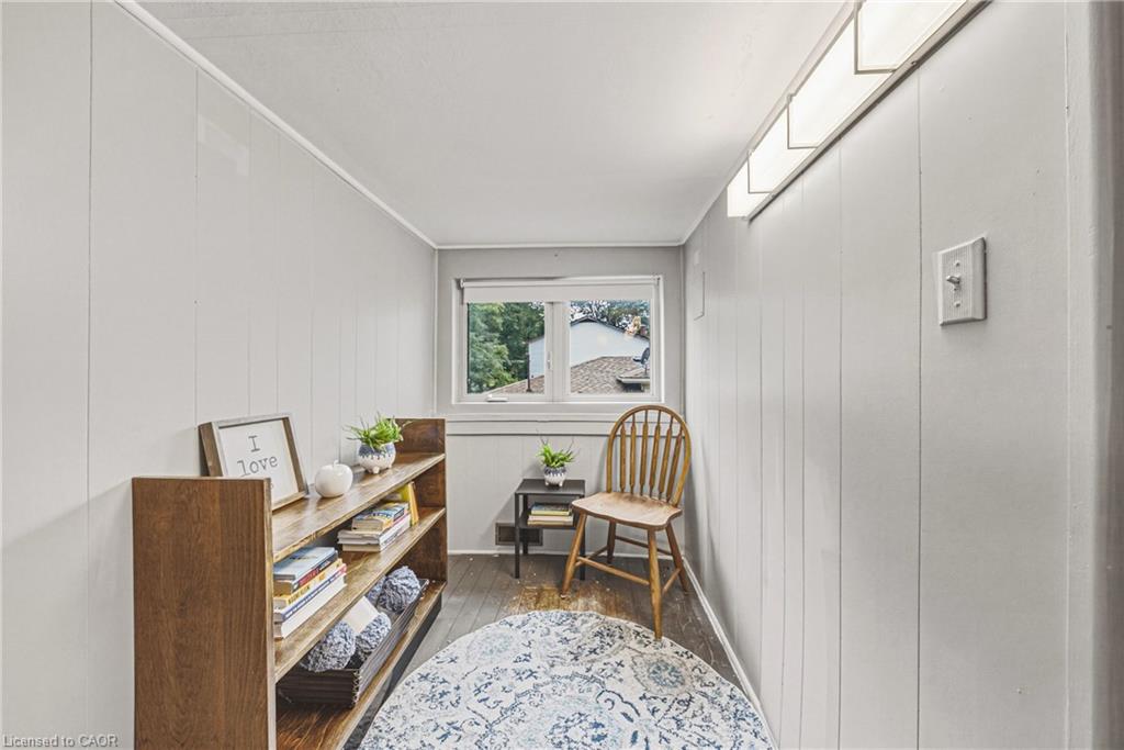 103 Courtney Street Property Photo 30
