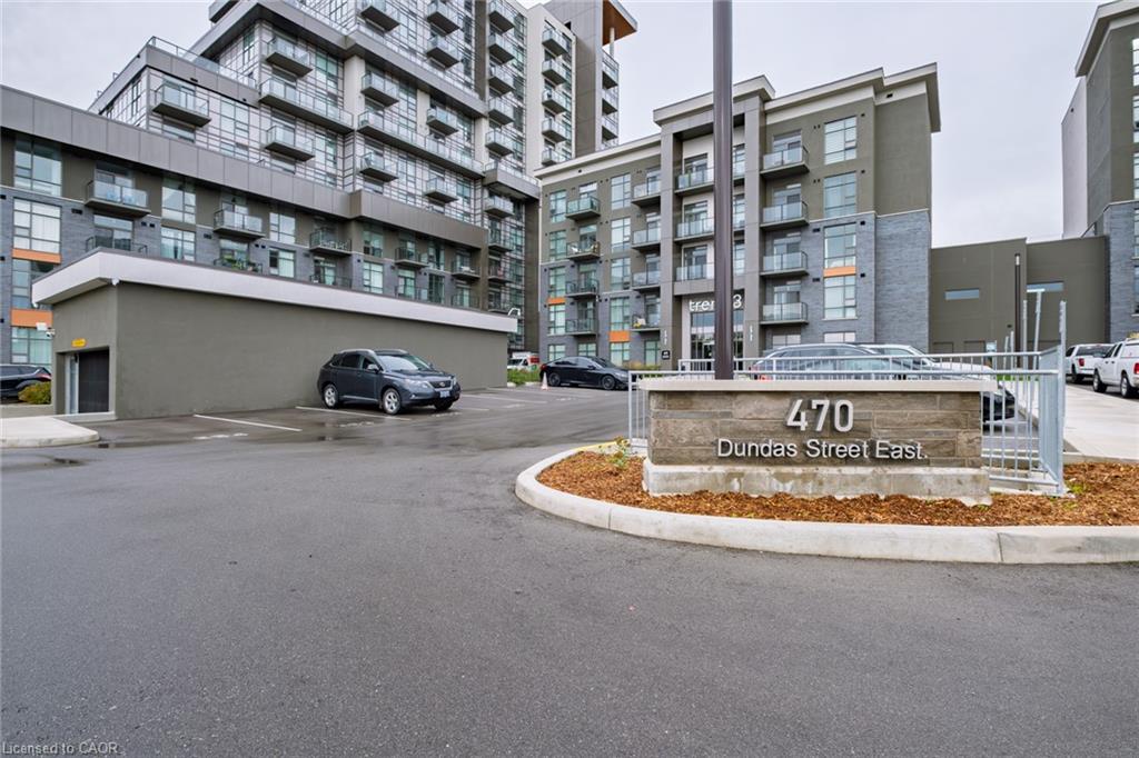 602-470 Dundas Street Property Photo 2