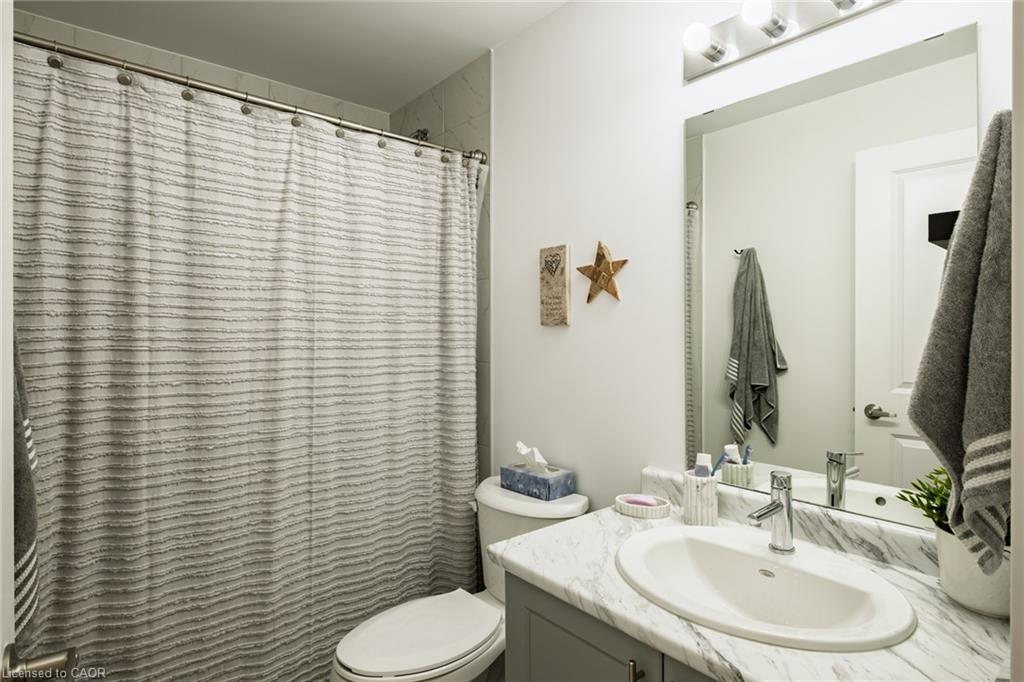 602-470 Dundas Street Property Photo 19