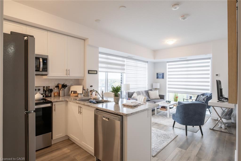602-470 Dundas Street Property Photo 20